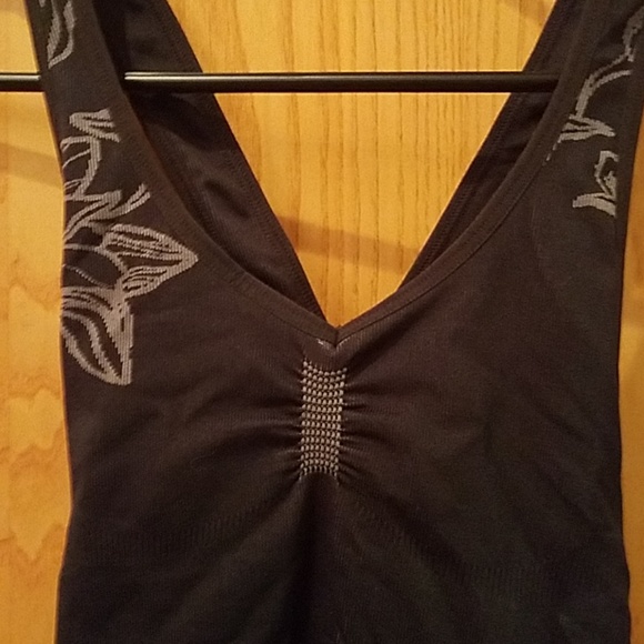 Reebok Tank Top NWT Athletic Yoga - Picture 3 of 6